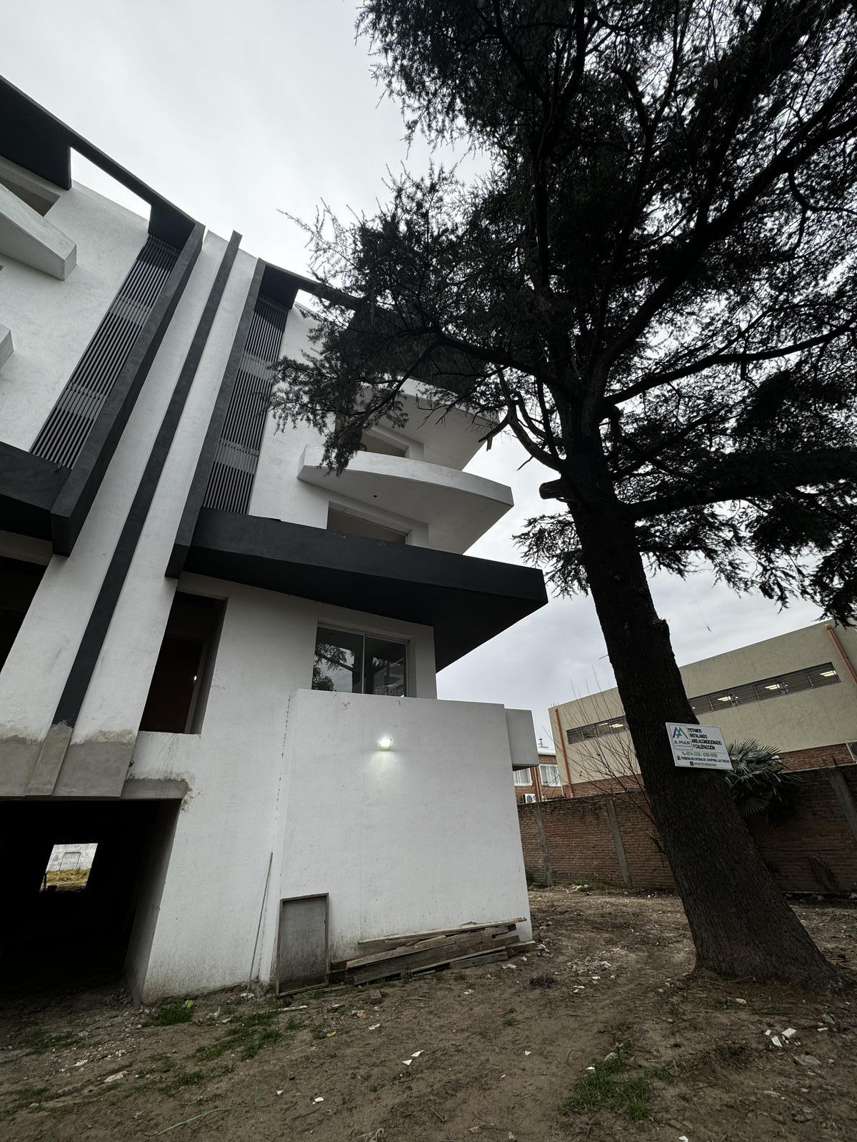 7061068_24536770313881970092207113582794163768394175380843307608706774974659819738940