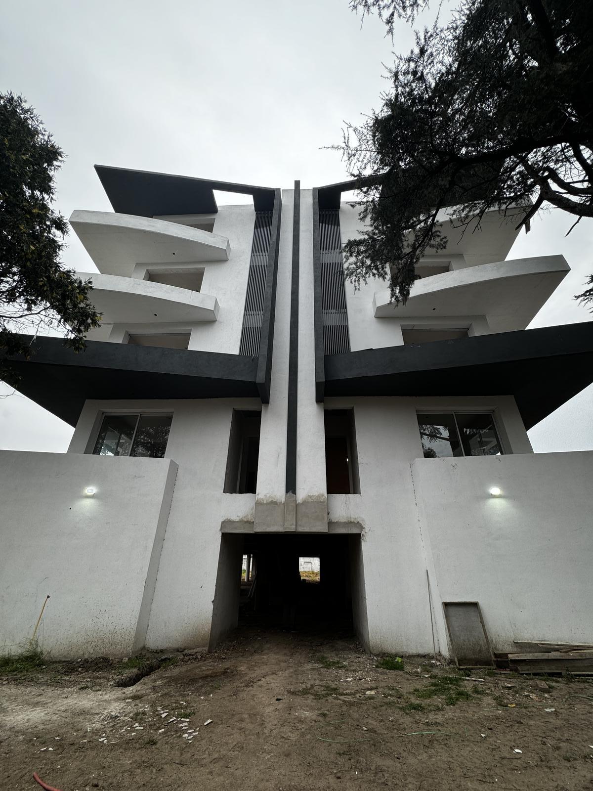 7061068_31925939396258450433790805461239748150726156583674859438760076715645759105257