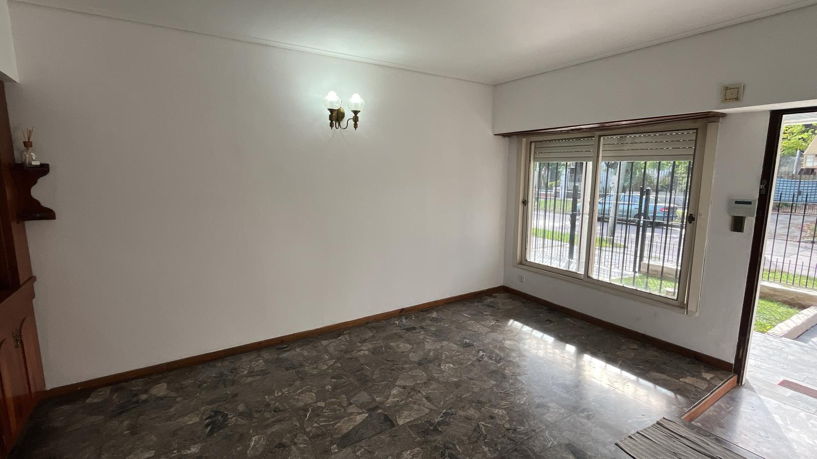 7152144_89722130697986533542676118156782725109699358009270314489725676733003985726303